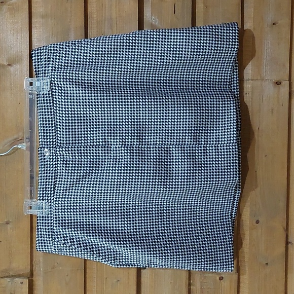 Izod Golf Skort Black White Size 12 - Picture 1 of 6